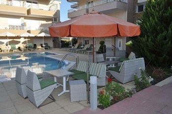 Sarti Plaza Hotel Exterior photo